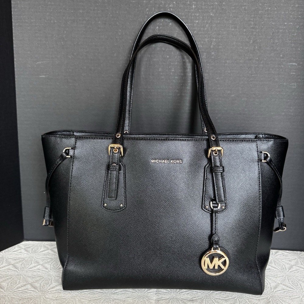 Michael Kors Black Tote Zip Double Handles Lined Inner Pockets Gold MK Charm